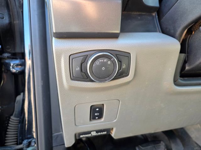 Used 2018 Ford F350 XLT w/ XLT Value Package AWD/4WD image 12