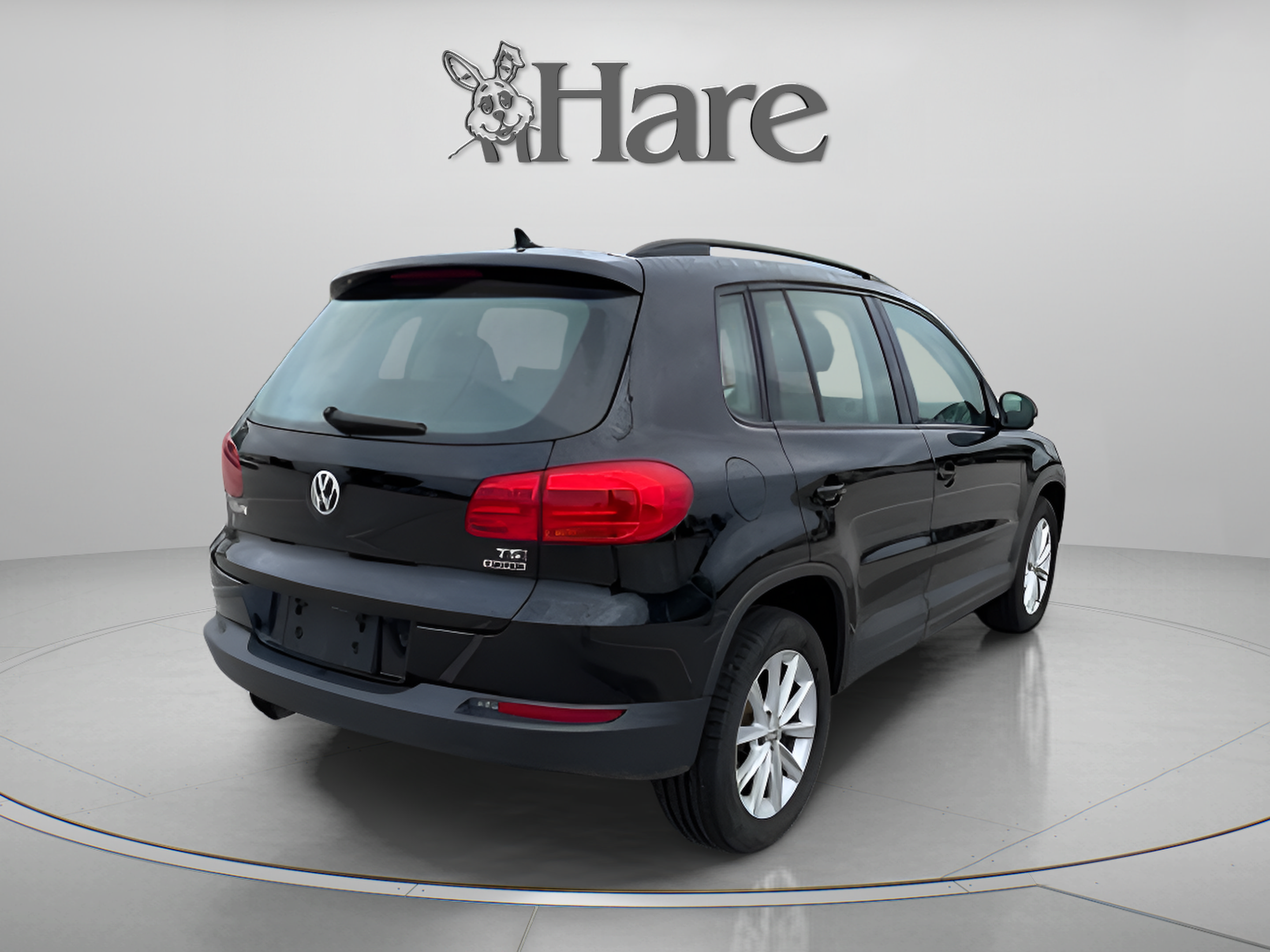 Used 2017 Volkswagen Tiguan S AWD/4WD image 5