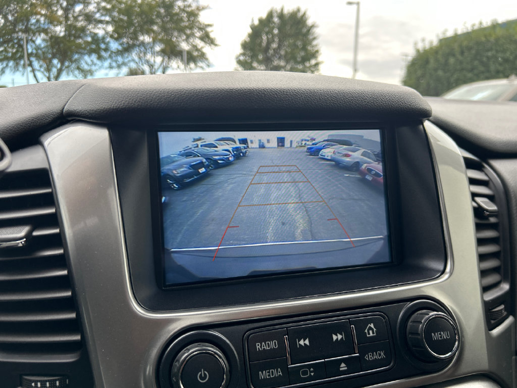 Certified 2020 Chevrolet Suburban Premier w/ Premier Plus Edition AWD/4WD image 25