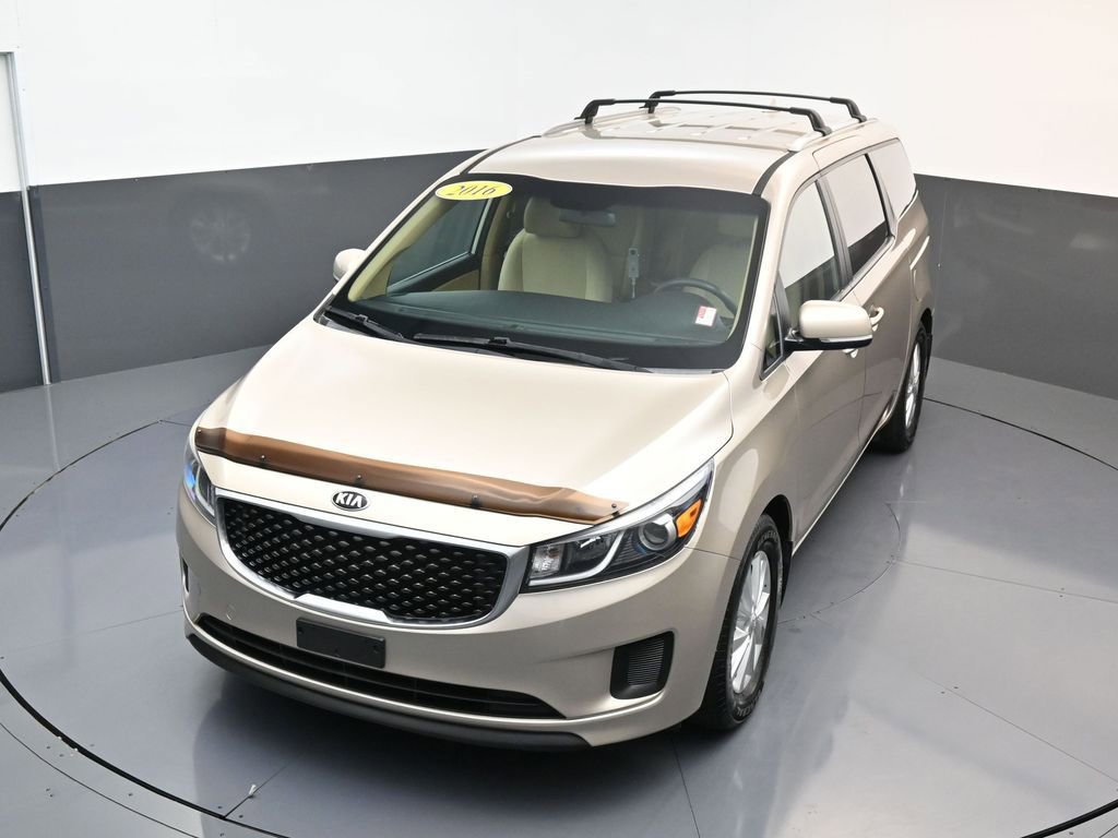 Used 2016 Kia Sedona LX w/ LX Convenience Package FWD image 25