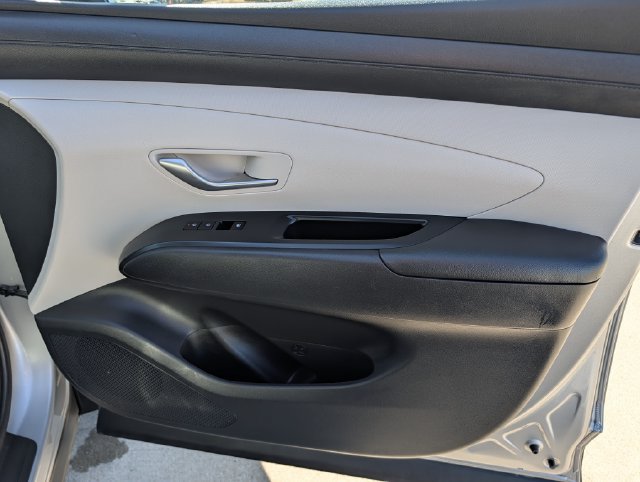 Used 2025 Hyundai Tucson SEL FWD image 33