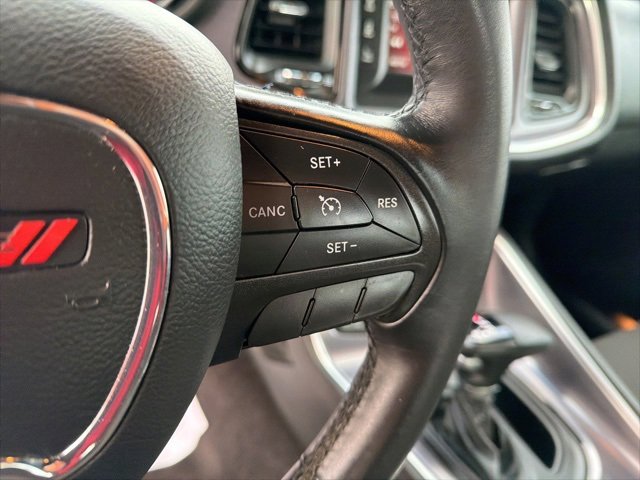 Used 2017 Dodge Challenger SXT image 13