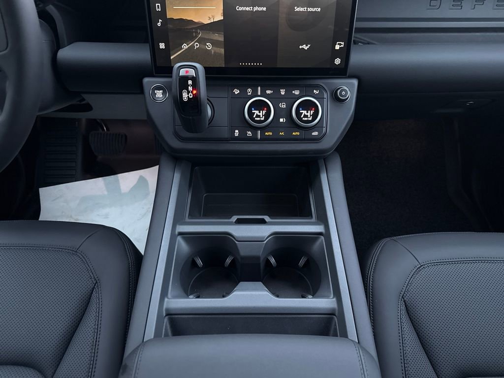 New 2026 Land Rover Defender 110 S image 24
