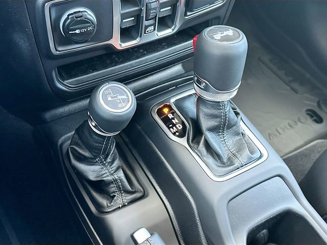 New 2026 Jeep Wrangler Unlimited Sahara AWD/4WD image 12