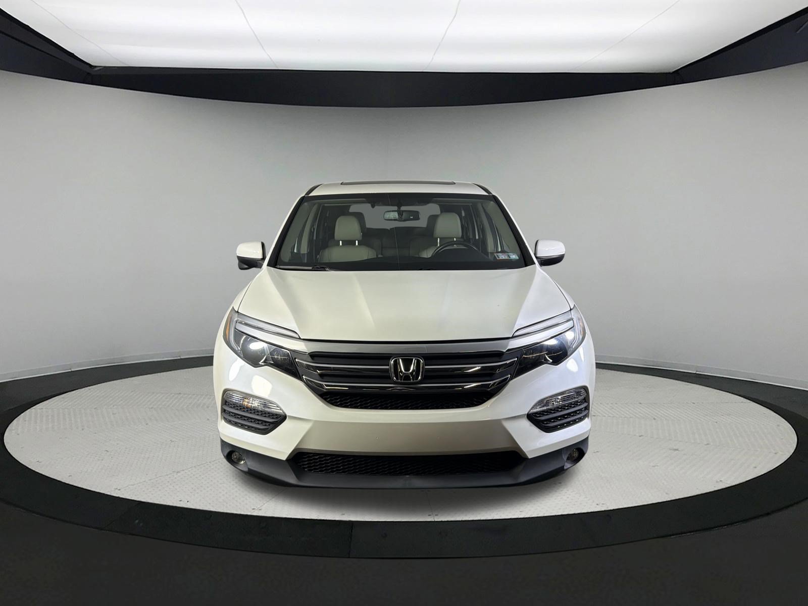 Used 2018 Honda Pilot EX-L image 2