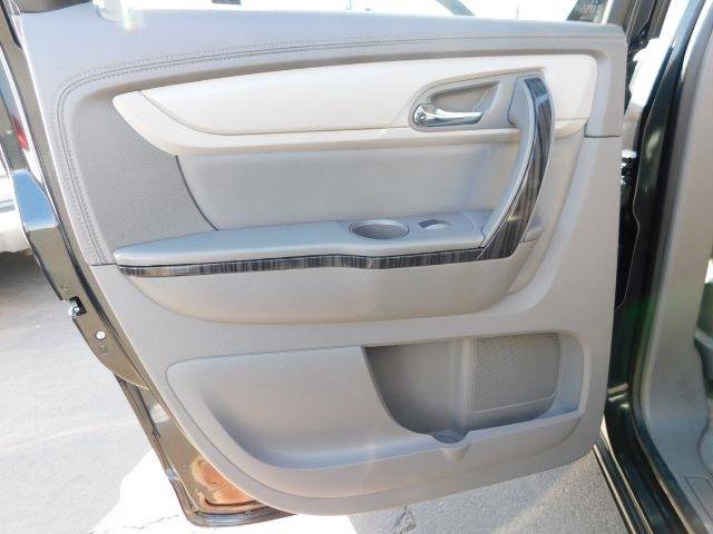 Used 2014 Chevrolet Traverse LTZ FWD image 14