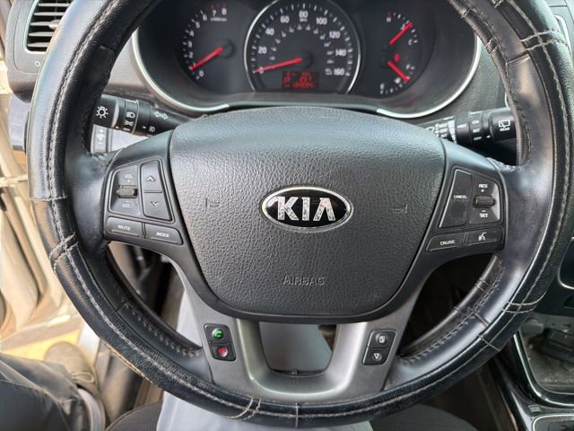 Used 2015 Kia Sorento LX image 13