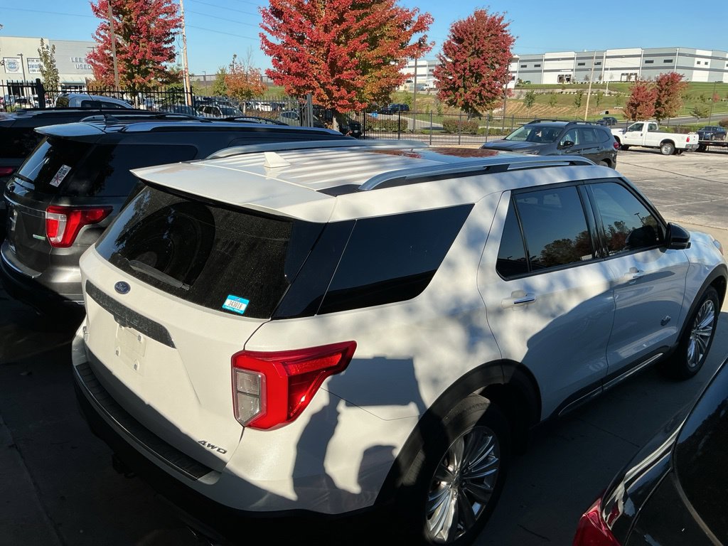 Used 2021 Ford Explorer King Ranch w/ Premium Technology Package AWD/4WD image 10