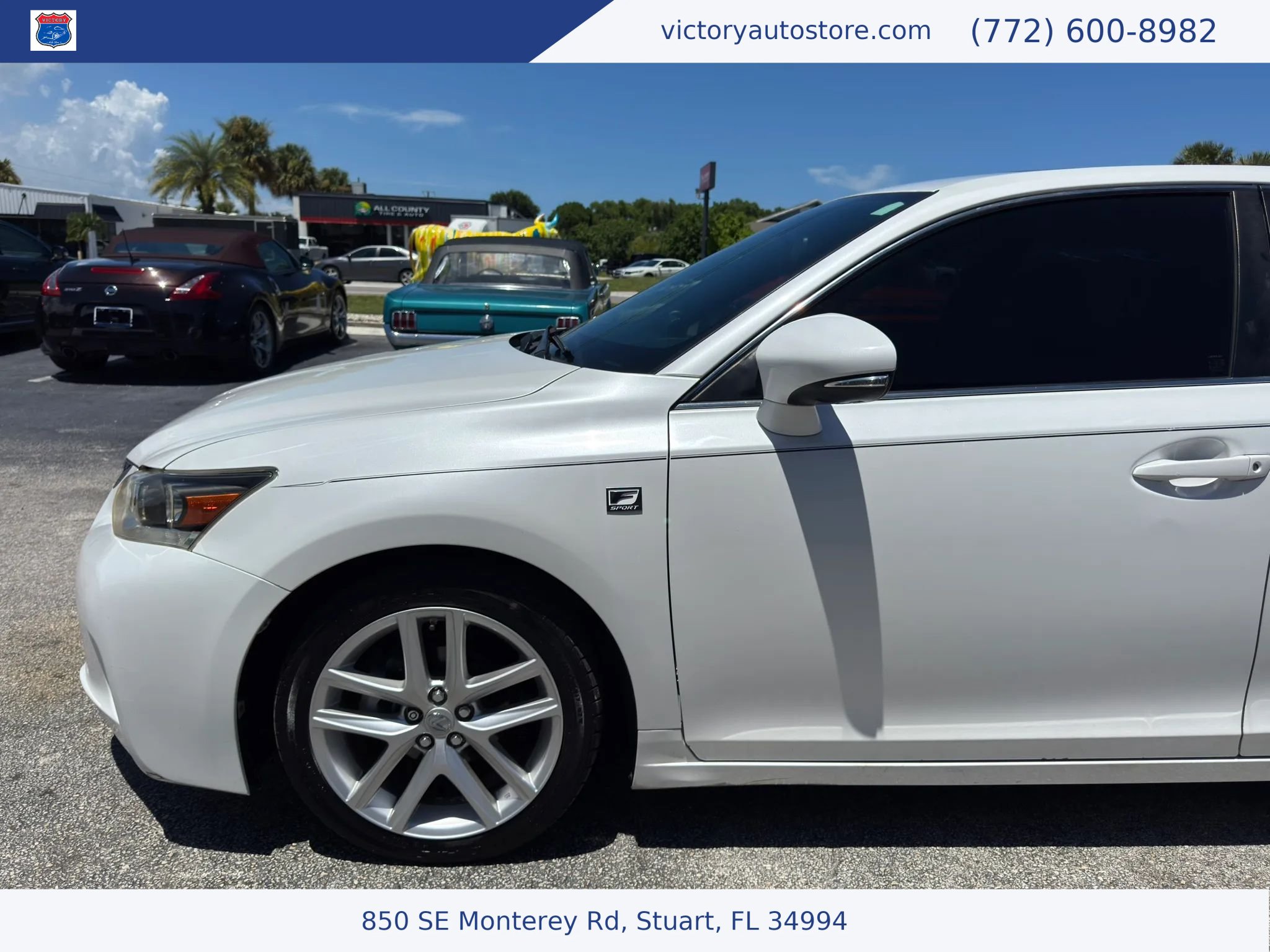 Used 2012 Lexus CT 200h Premium w/ Premium Audio Pkg (F Sport) FWD image 4