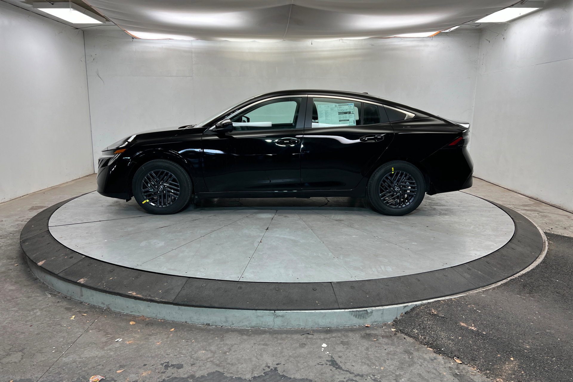 New 2026 Nissan Sentra SV image 2