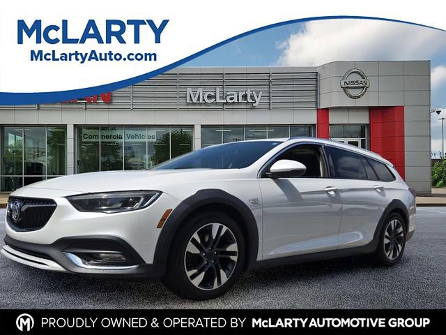 Used 2019 Buick Regal Essence w/ Driver Confidence Package I