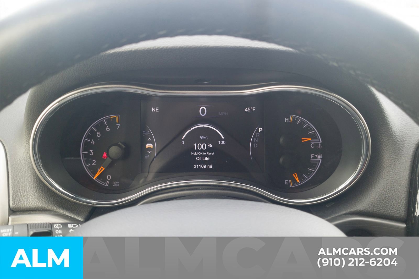 Used 2019 Jeep Grand Cherokee Altitude image 32