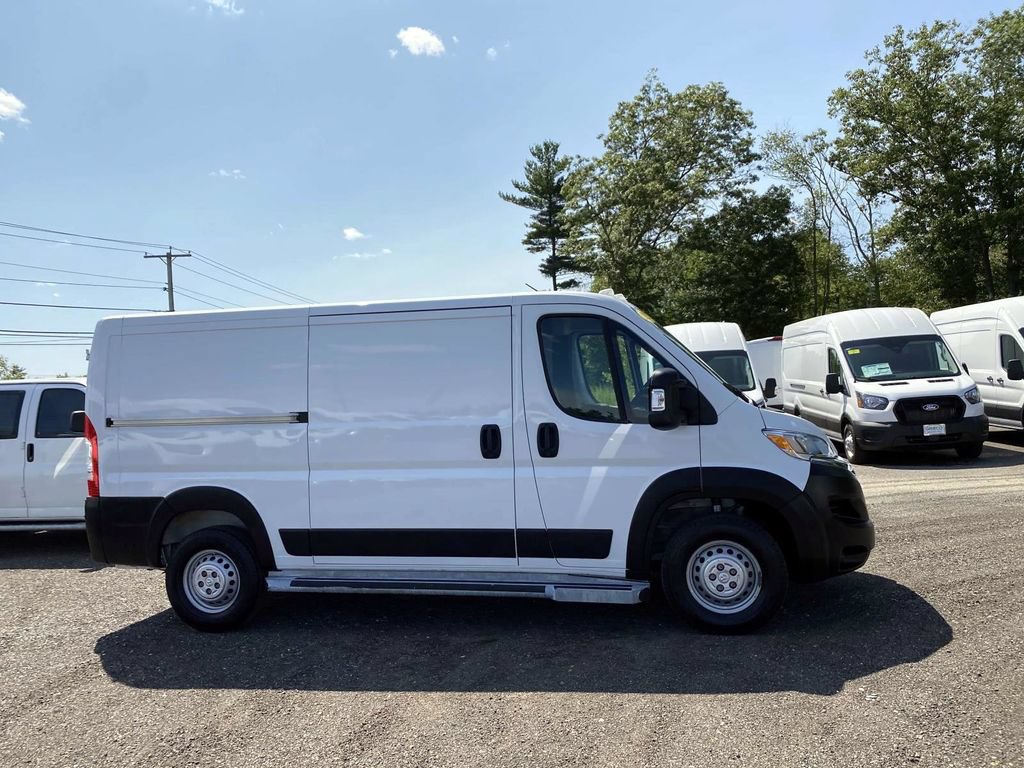 Used 2025 RAM ProMaster 2500 w/ U-Haul Equipment Group FWD image 2