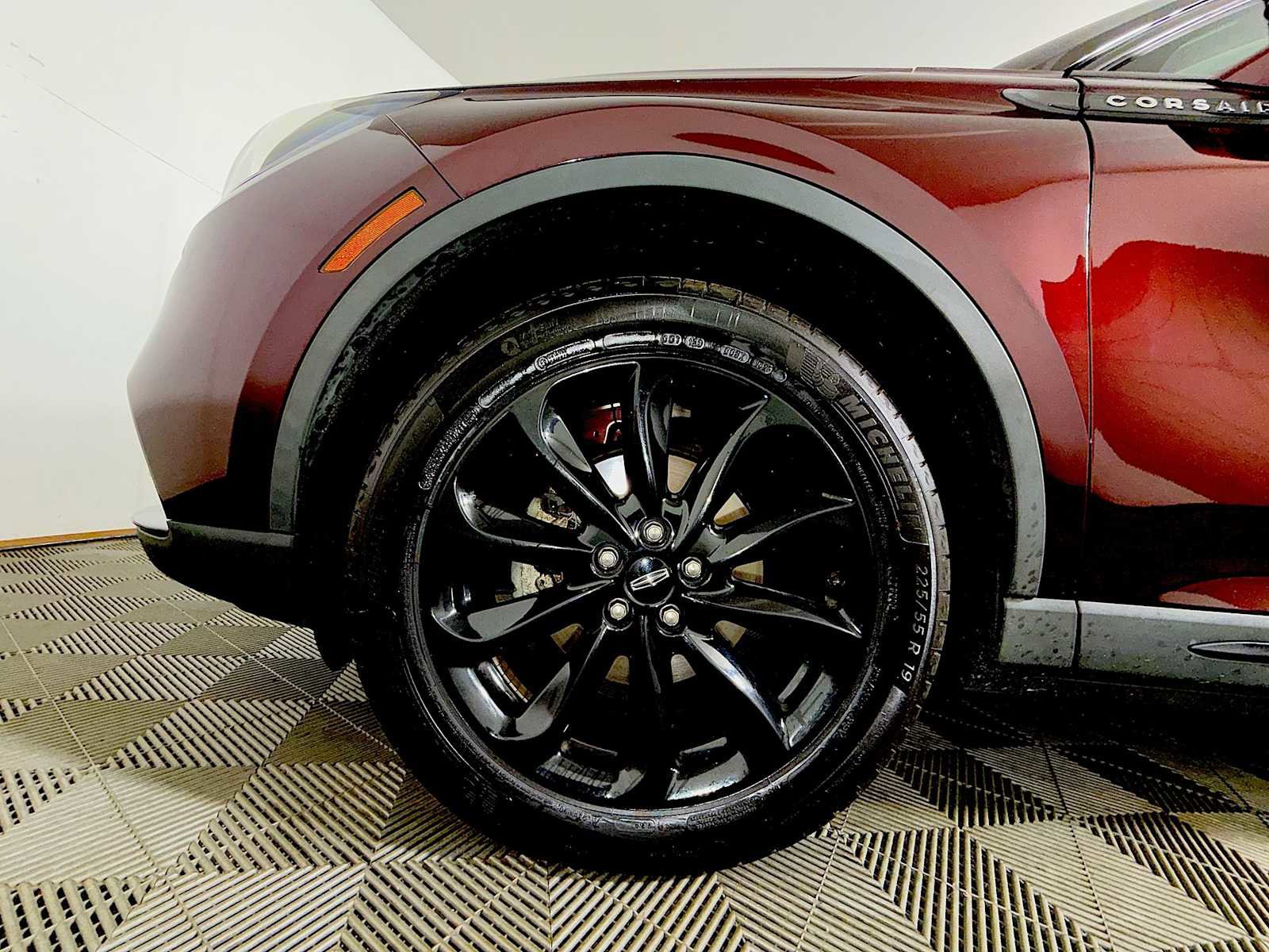 Used 2020 Lincoln Corsair AWD w/ Premium Package image 8