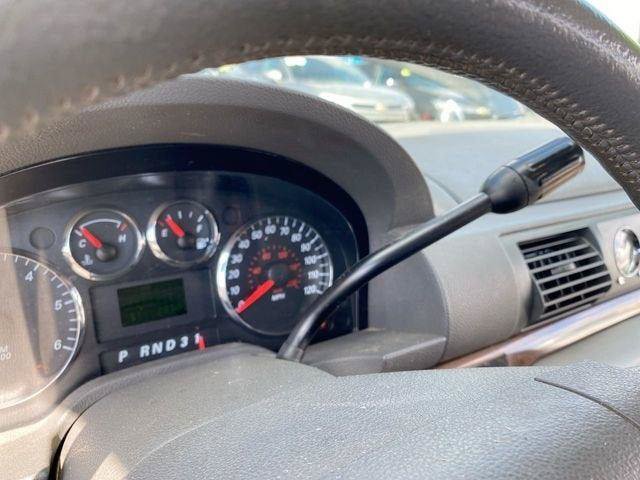 Used 2004 Ford Freestar Limited FWD image 39