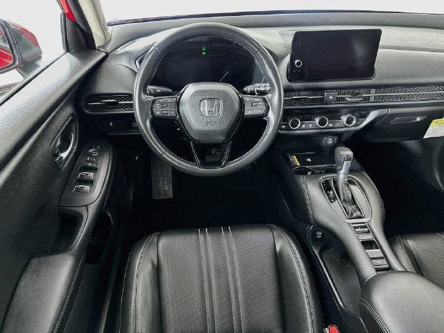 Certified 2024 Honda HR-V EX-L image 4
