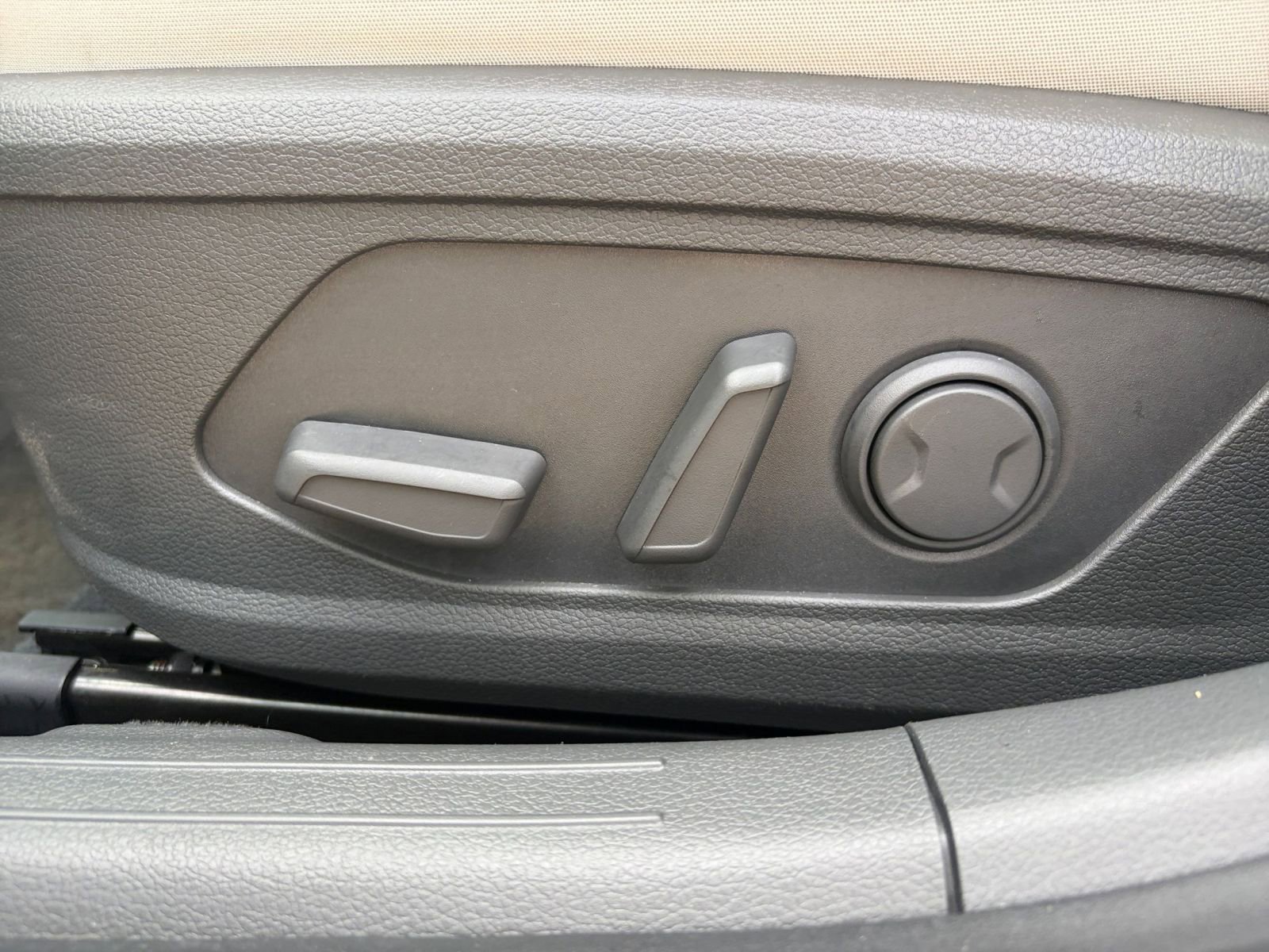 Used 2025 Hyundai Sonata SEL FWD image 22