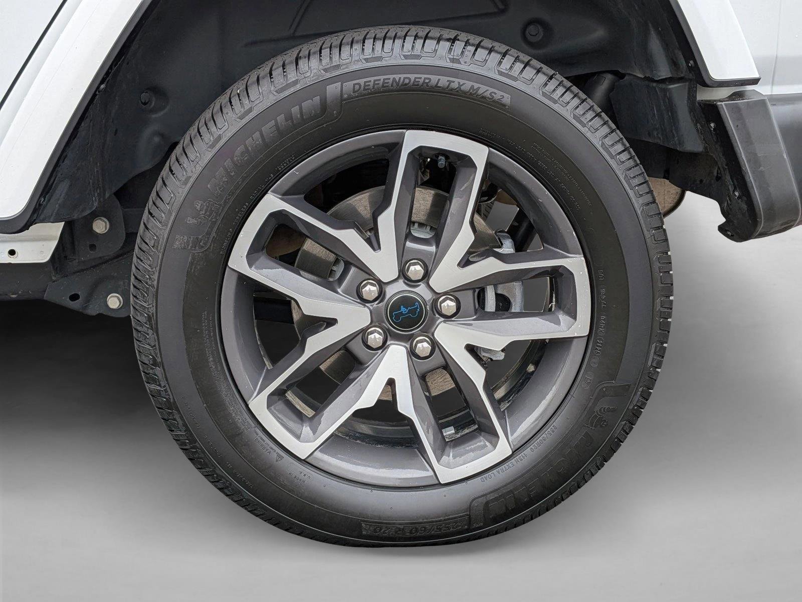 Used 2024 Jeep Wrangler Unlimited AWD/4WD image 21