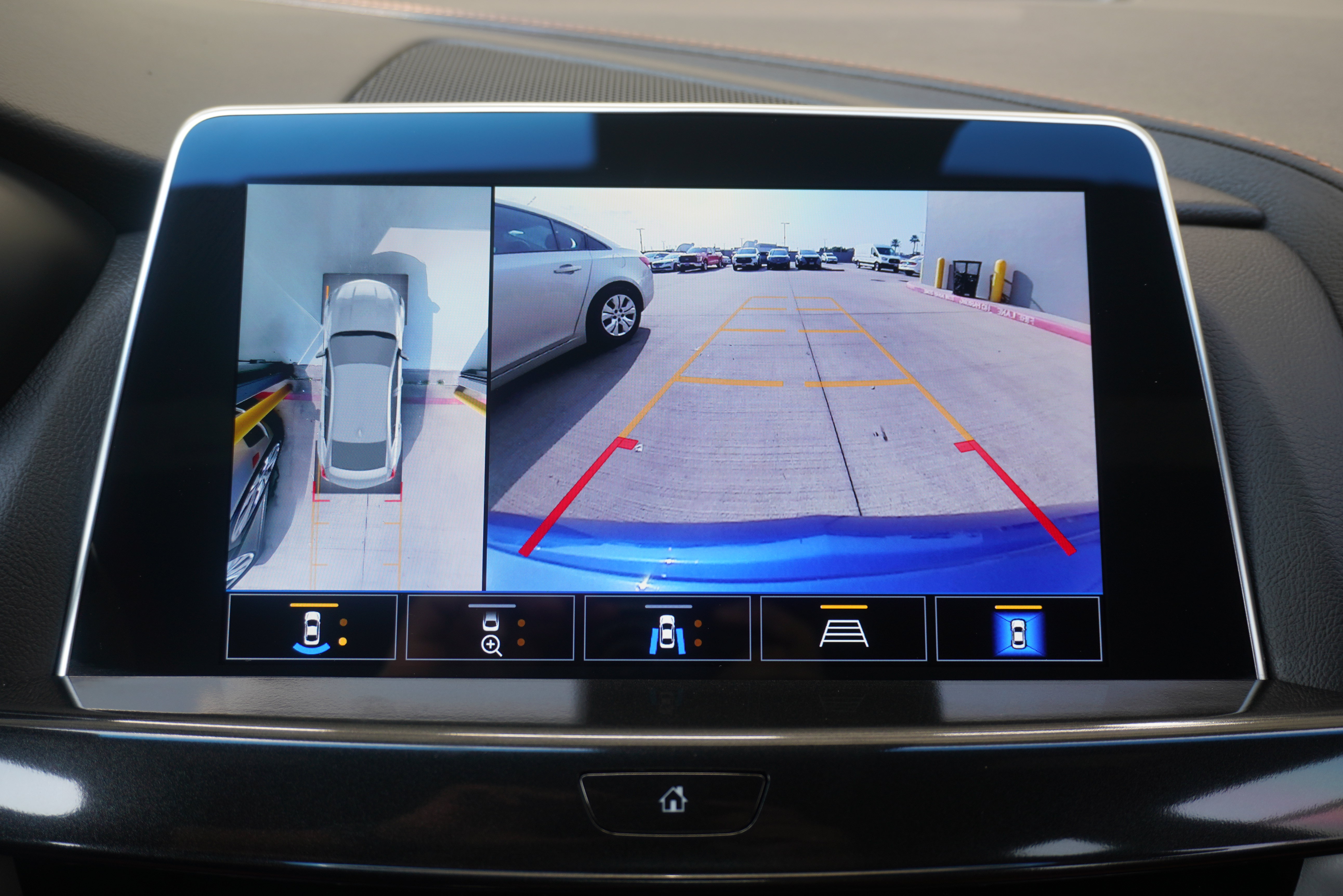Used 2023 Cadillac CT5 V w/ Platinum Package RWD image 24