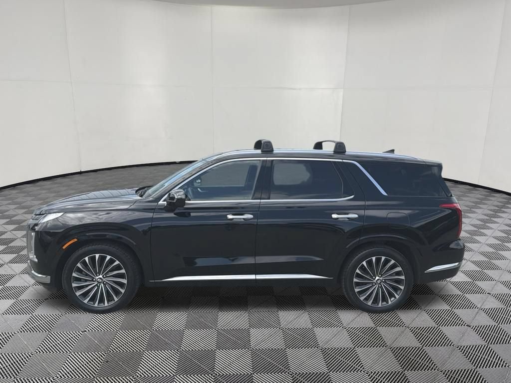 Used 2023 Hyundai Palisade Calligraphy AWD/4WD image 2