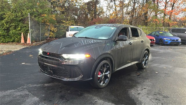 Used 2024 Dodge Hornet R/T Plus image 2