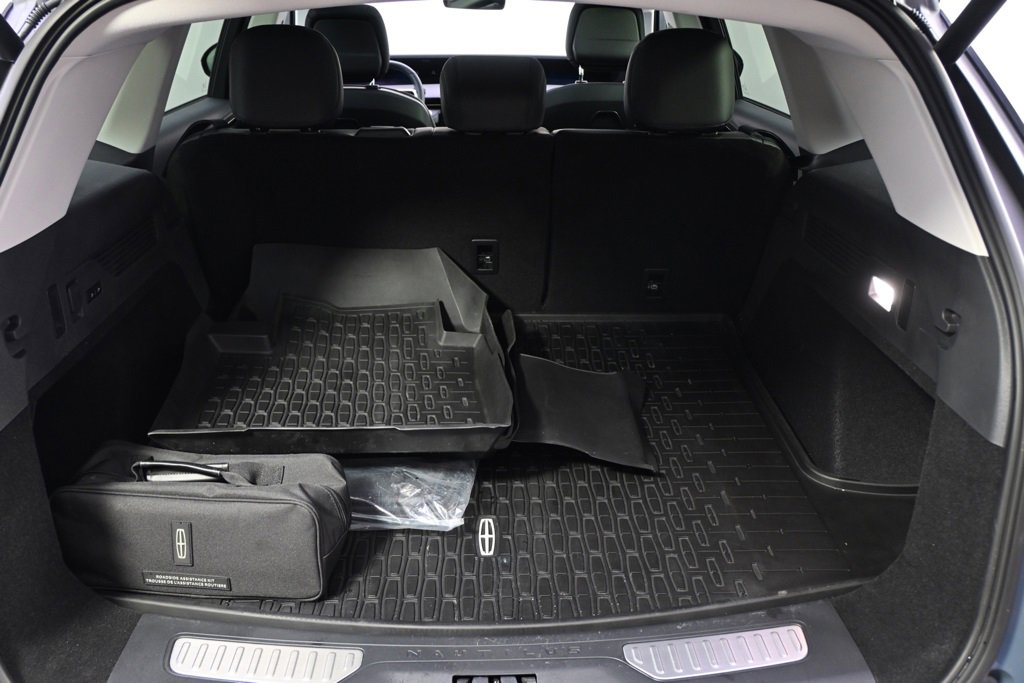 New 2026 Lincoln Nautilus Reserve image 19