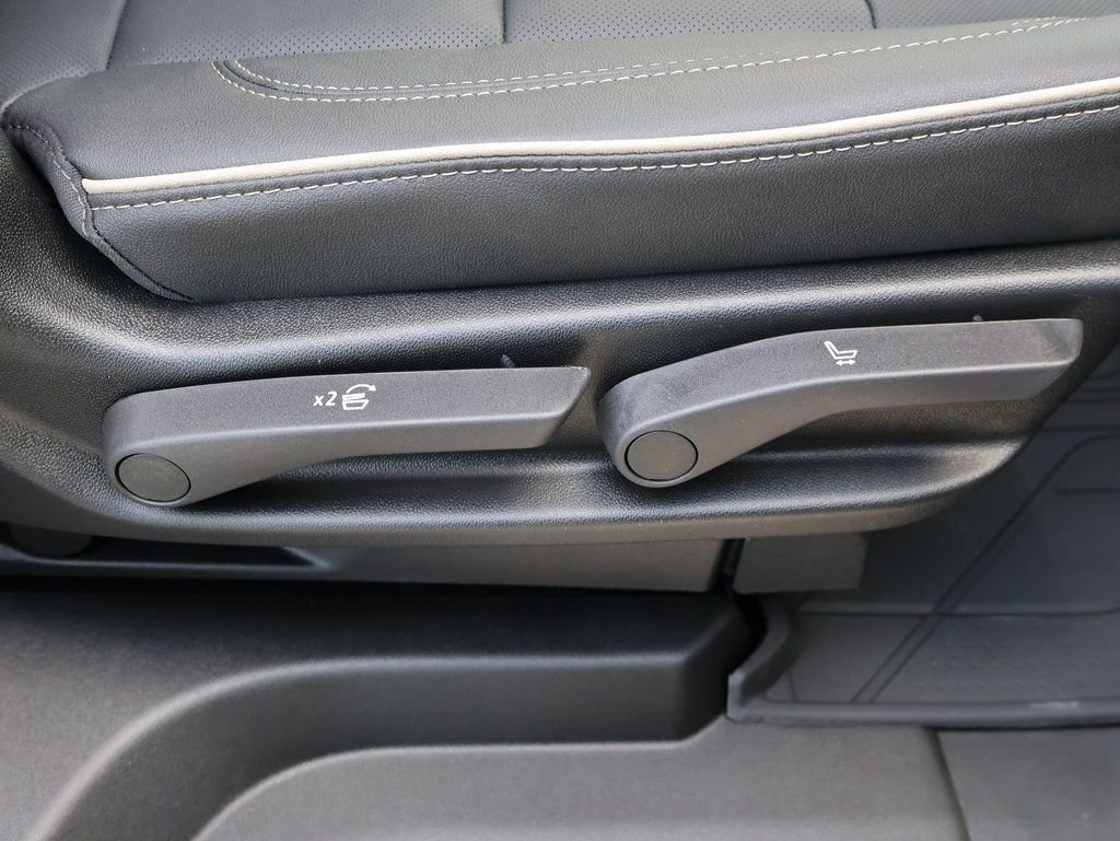 New 2026 Chevrolet Tahoe Premier AWD/4WD image 46