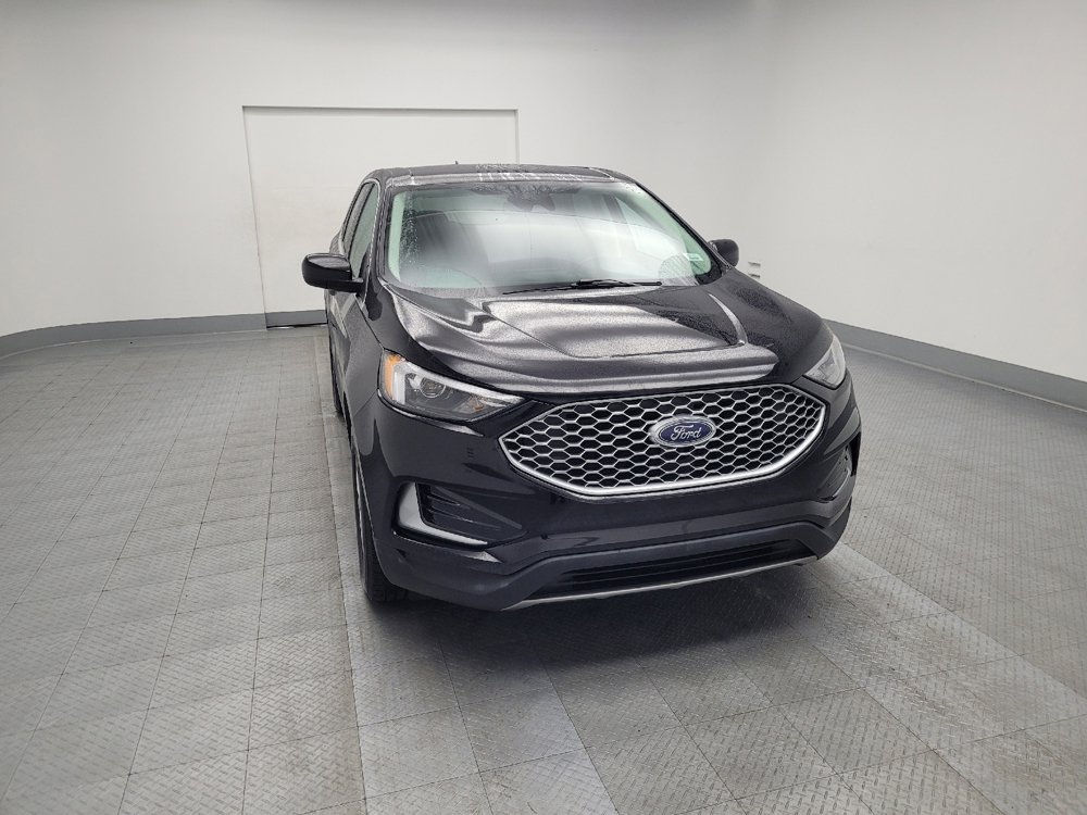 Used 2024 Ford Edge SEL image 14