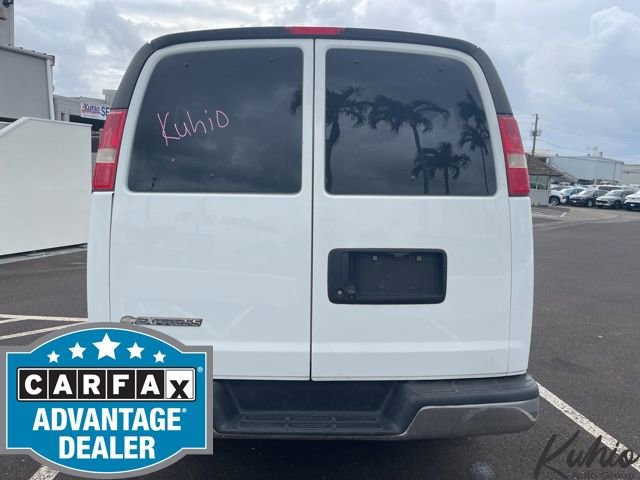 Used 2017 Chevrolet Express 3500 LT w/ LT Preferred Equipment Group RWD image 5
