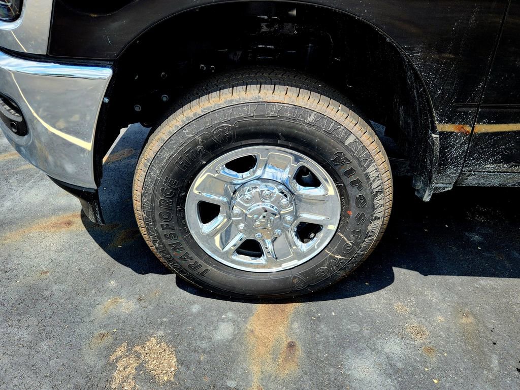 New 2025 RAM 2500 Tradesman w/ Chrome Appearance Group image 10