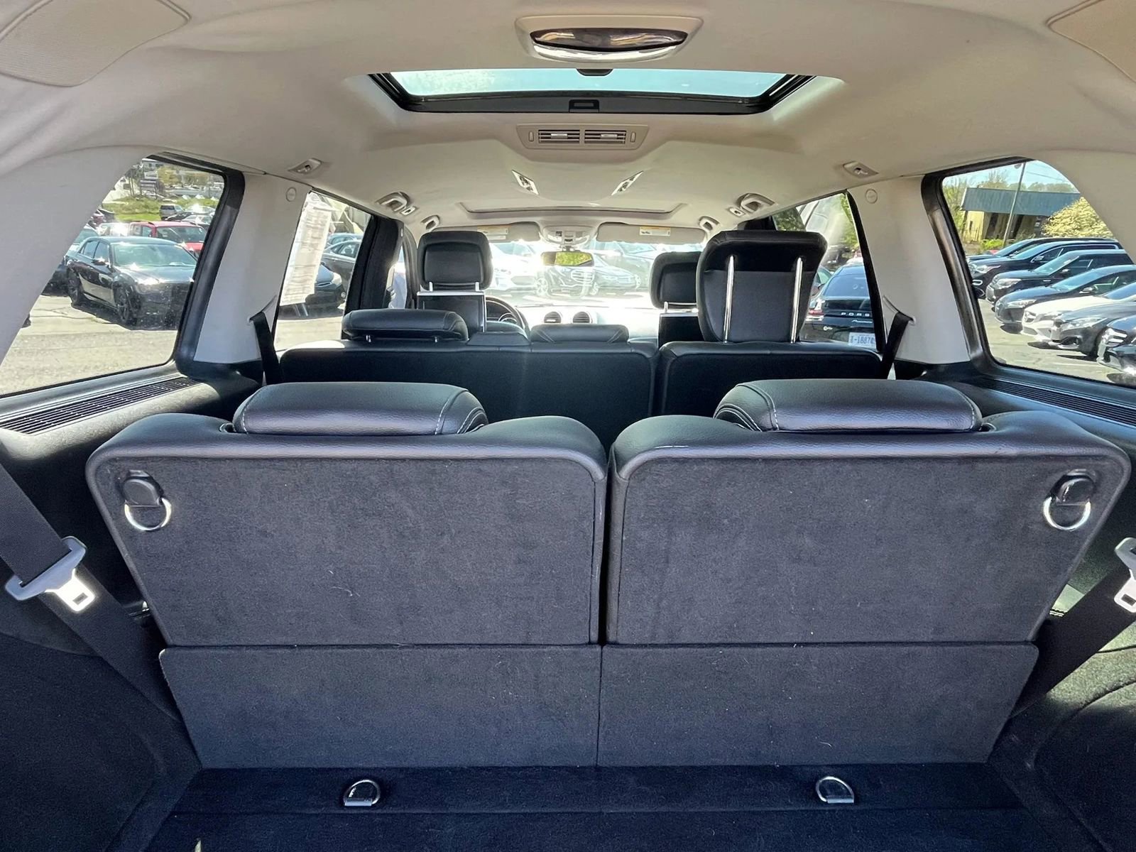 Used 2011 Mercedes-Benz GL 450 4MATIC image 20