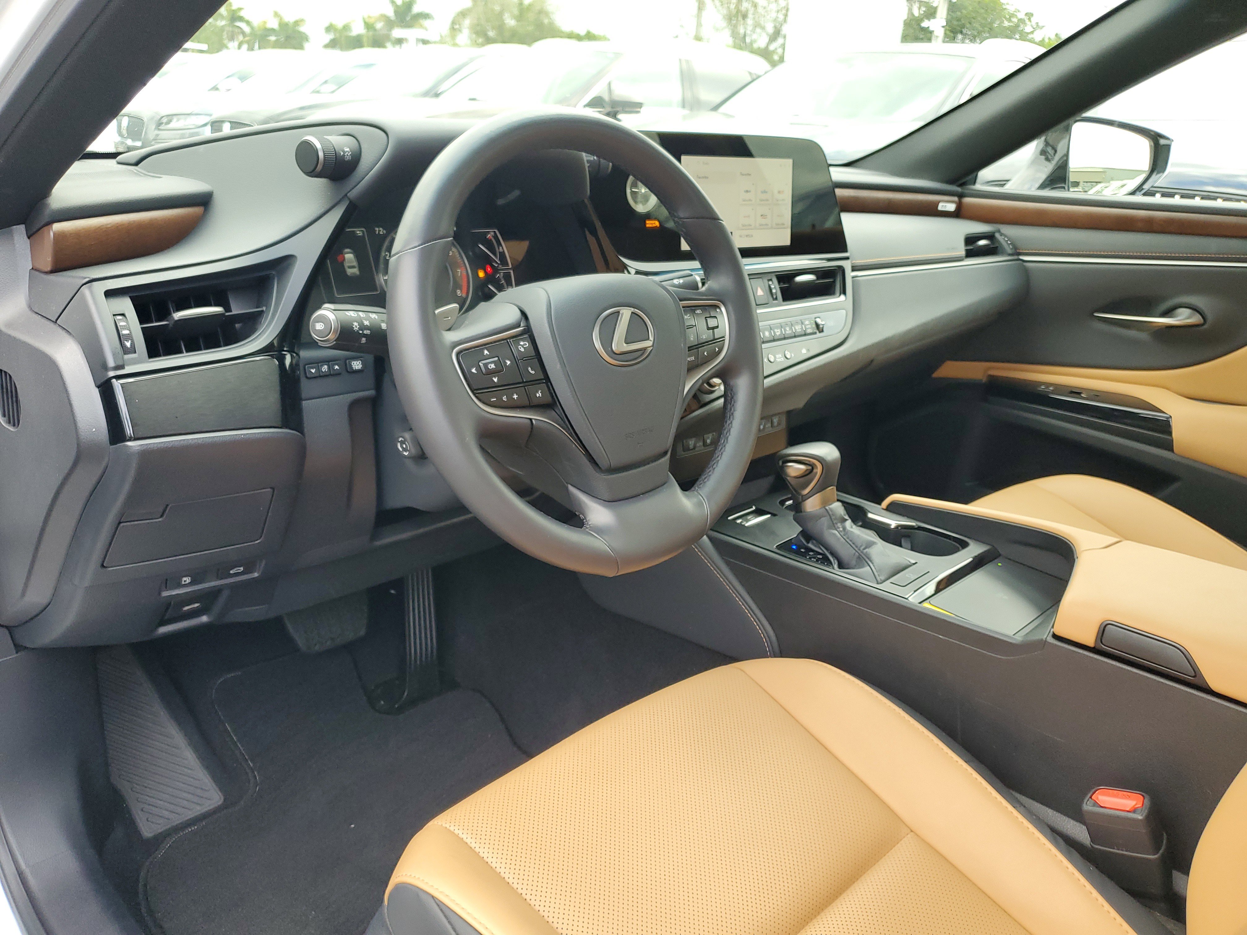 Used 2025 Lexus ES 350 350 image 15