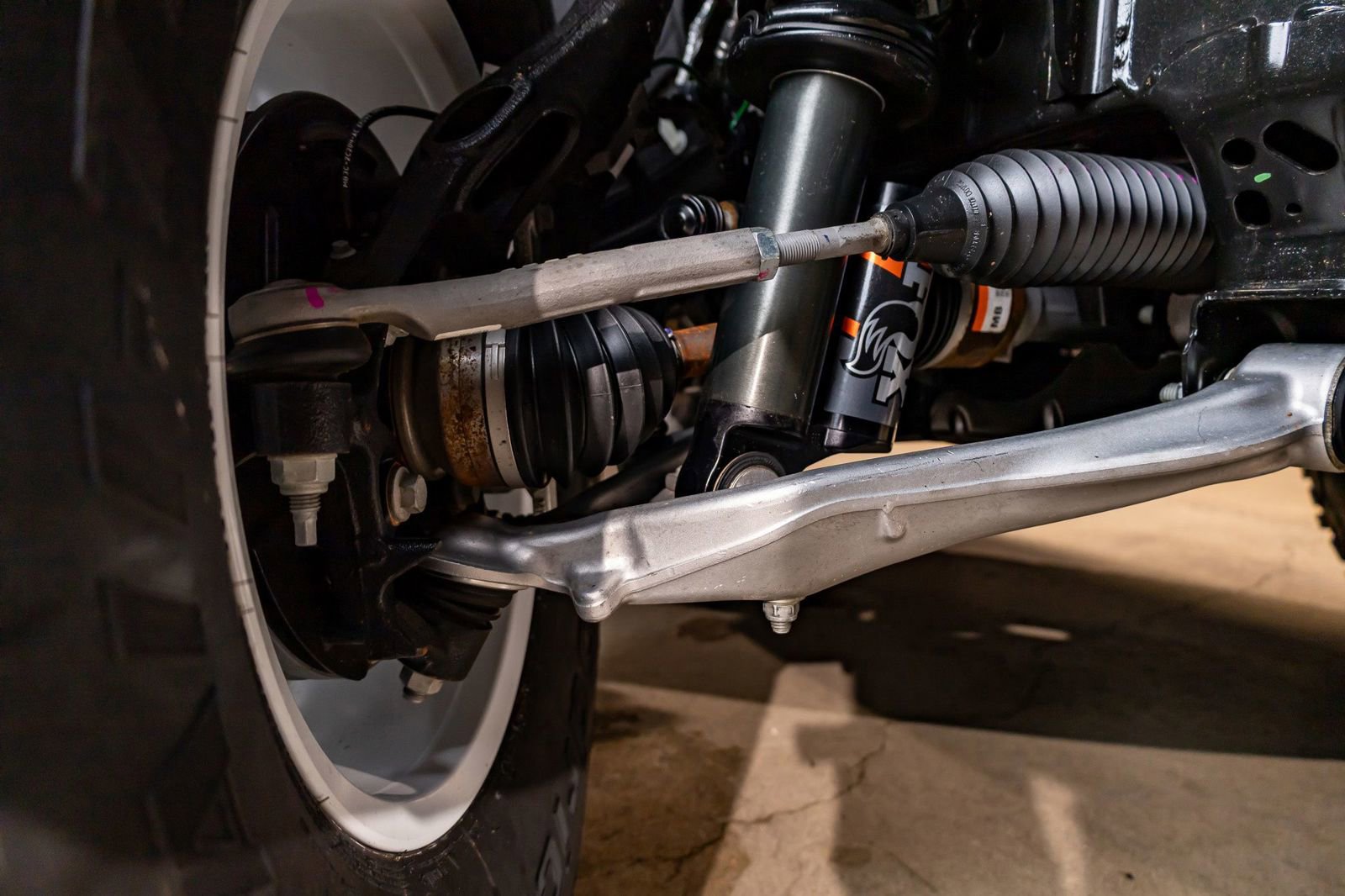 Used 2025 Ford Bronco Stroppe Edition image 12