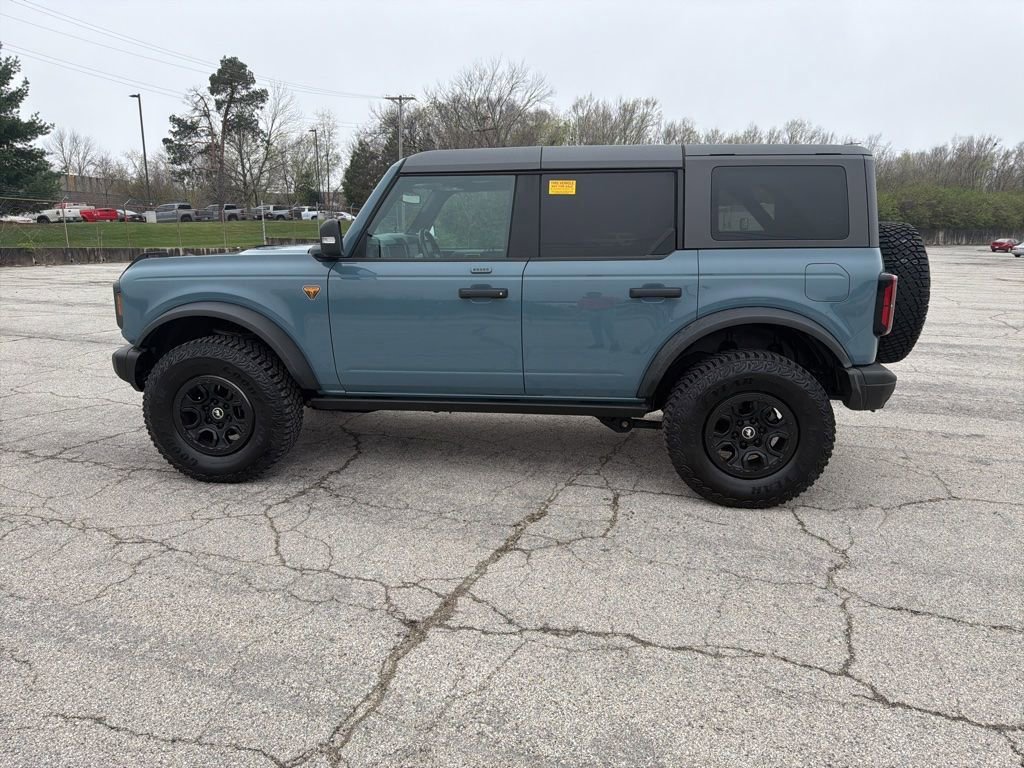 Used 2022 Ford Bronco Badlands image 9