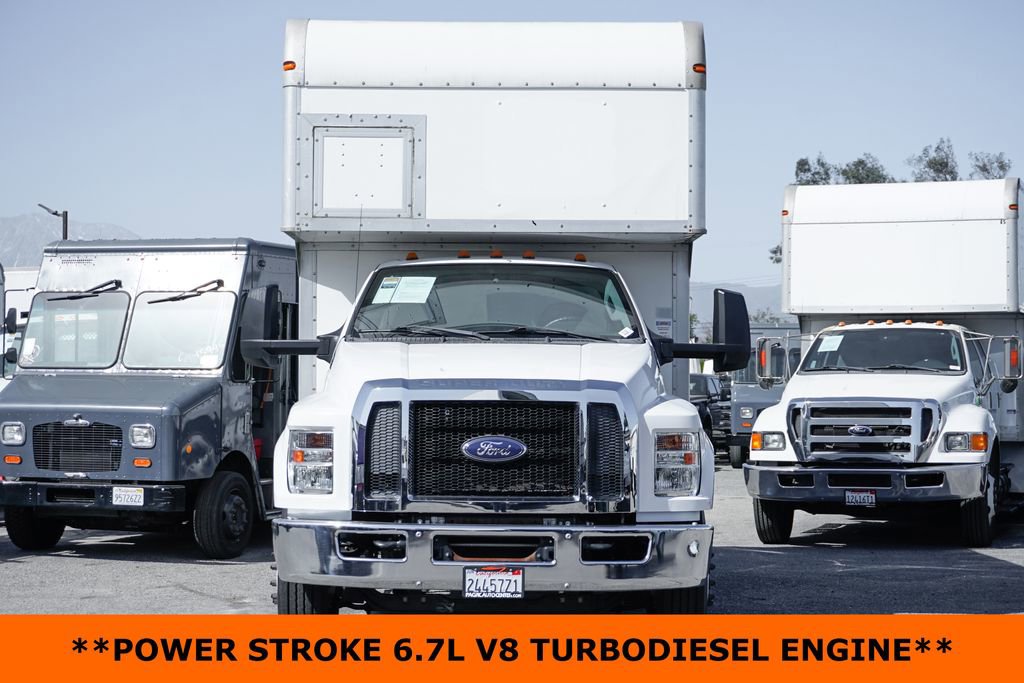 Used 2016 Ford F650 2WD Regular Cab Super Duty image 3