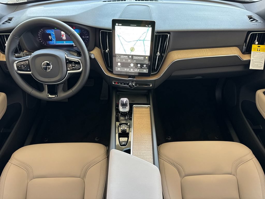 New 2026 Volvo XC60 T8 Plus w/ Climate Package PRO AWD/4WD image 12