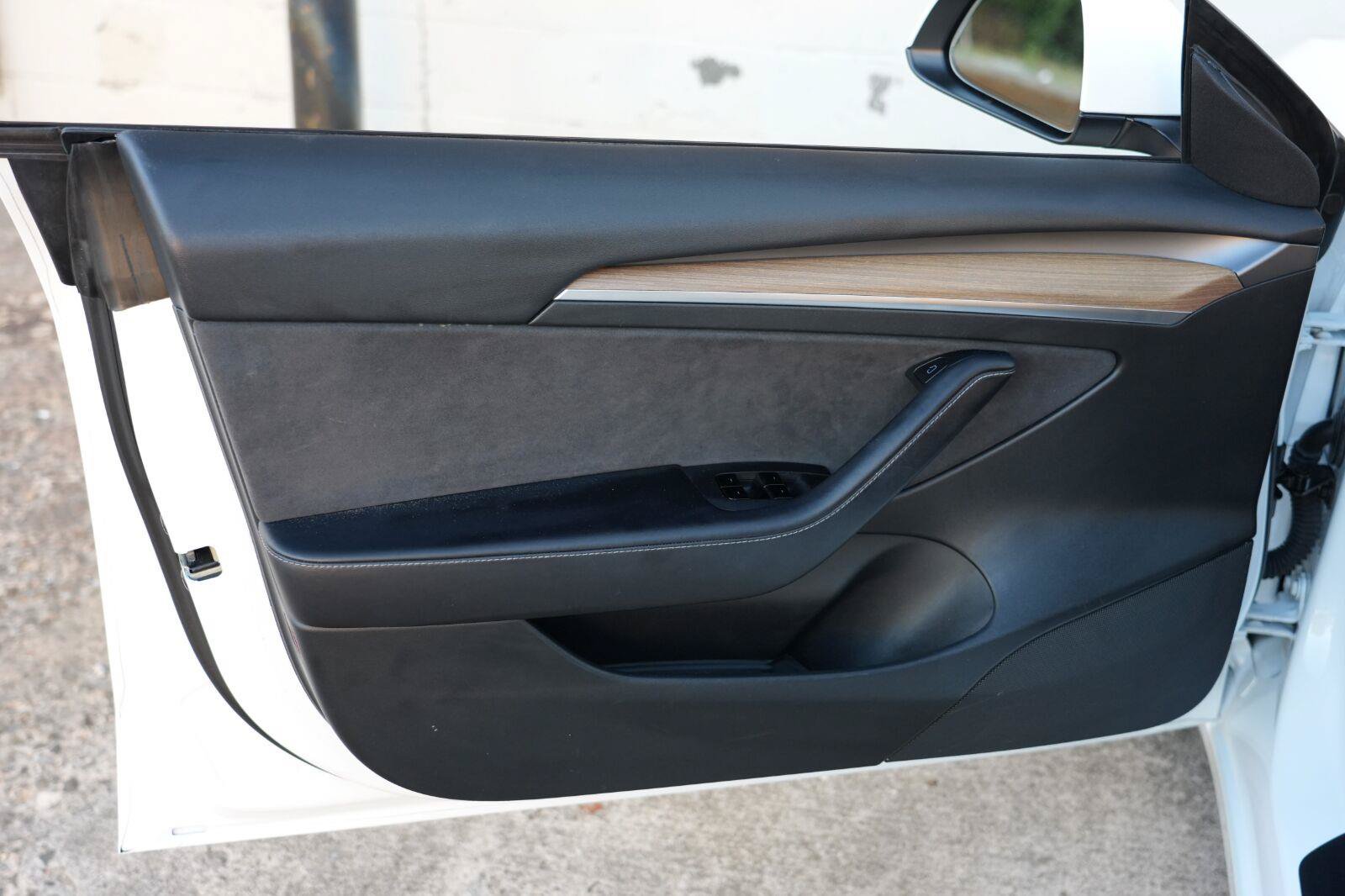Used 2023 Tesla Model 3 Standard Range RWD image 48