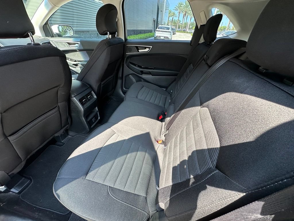 Used 2019 Ford Edge SEL FWD image 33