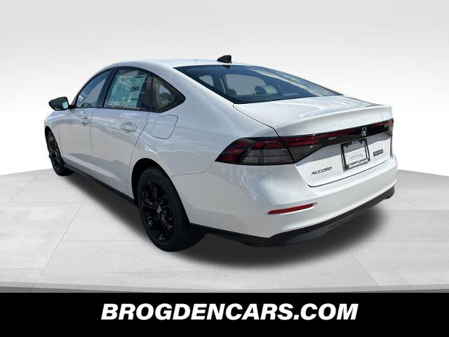 New 2025 Honda Accord SE image 5