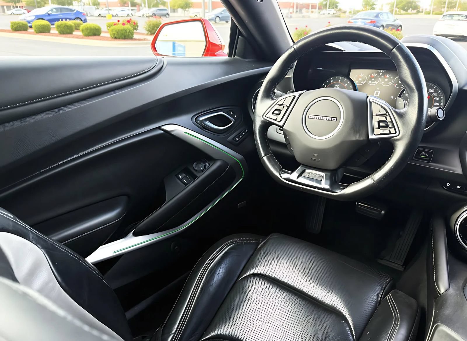 Used 2017 Chevrolet Camaro SS RWD image 8