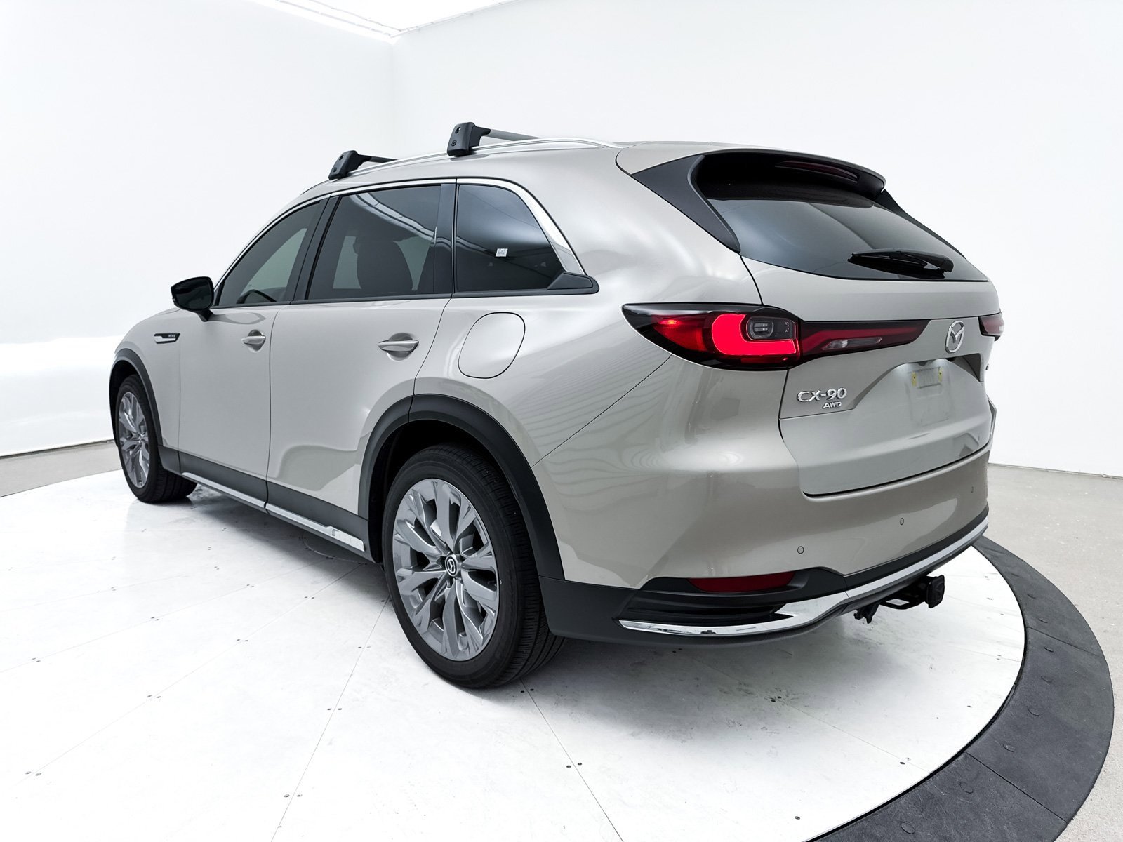 Used 2025 MAZDA CX-90 3.3 Turbo w/ Premium Plus Pkg image 18