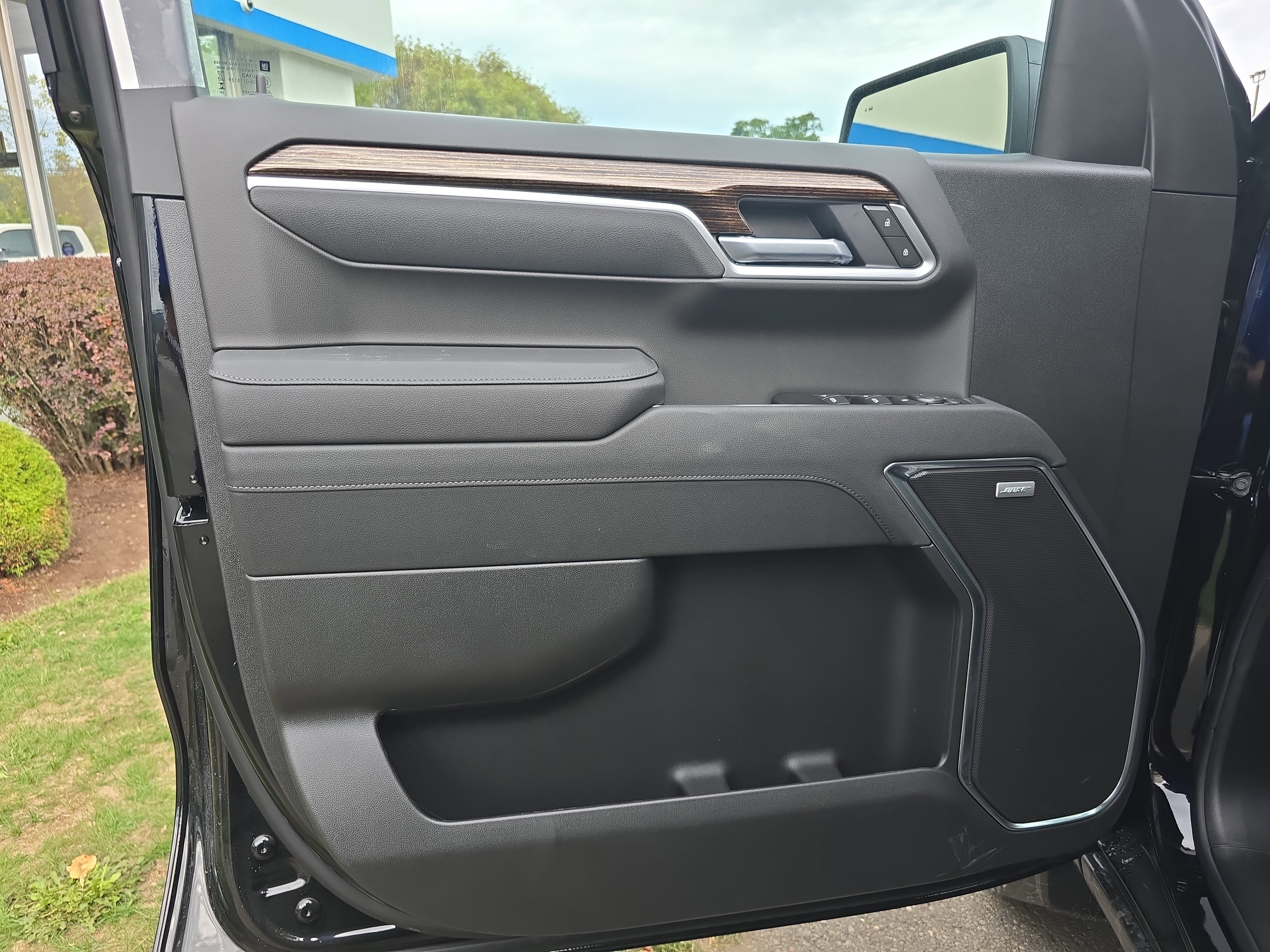 New 2026 GMC Sierra 1500 Elevation w/ Elevation Premium Package image 17