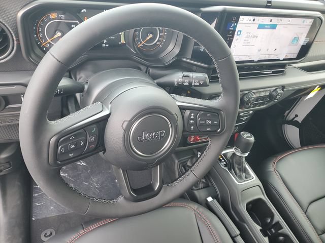 New 2026 Jeep Wrangler Unlimited Rubicon w/ Safety Group AWD/4WD image 18