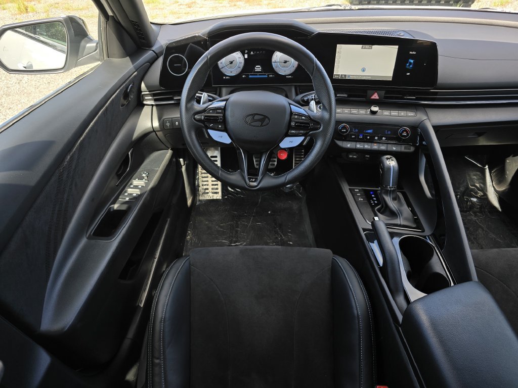 Used 2025 Hyundai Elantra N FWD image 16