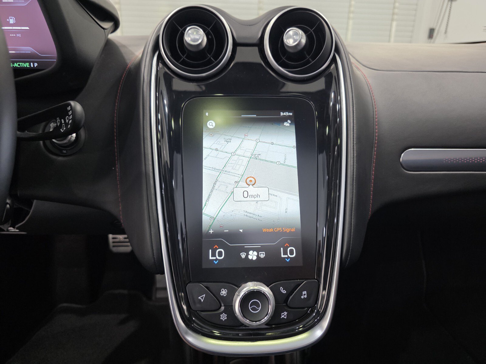 Used 2023 McLaren GT RWD image 13