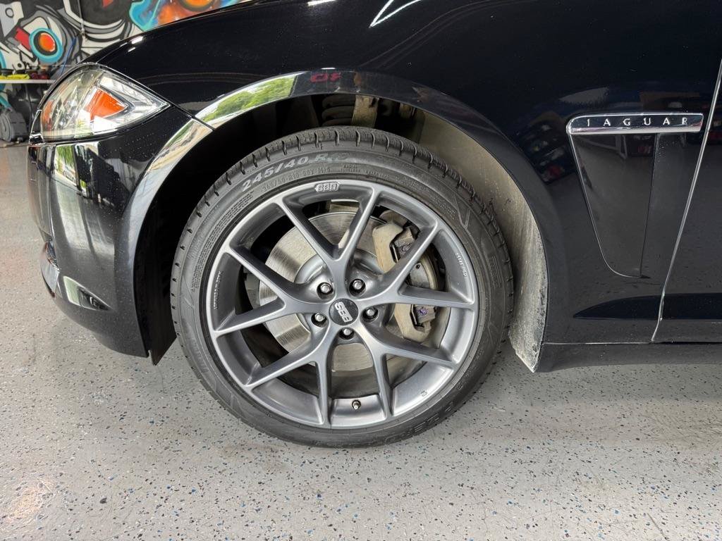 Used 2013 Jaguar XF 3.0 AWD/4WD image 27