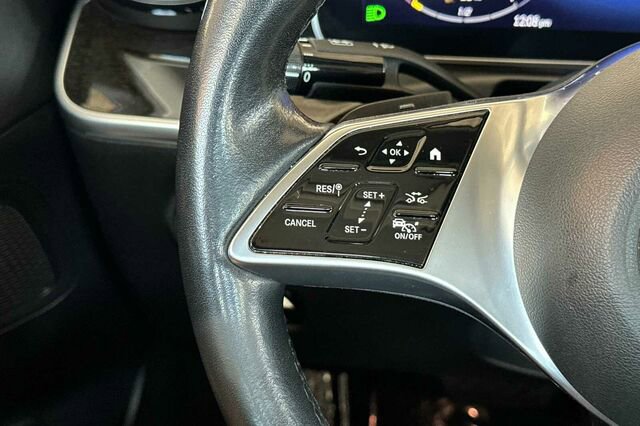 Certified 2022 Mercedes-Benz C 300 Sedan image 29