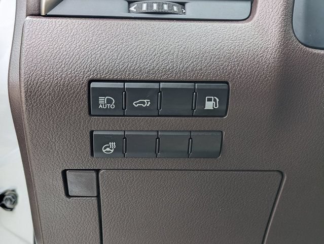 Used 2020 Lexus RX 450h AWD w/ Premium Package image 25