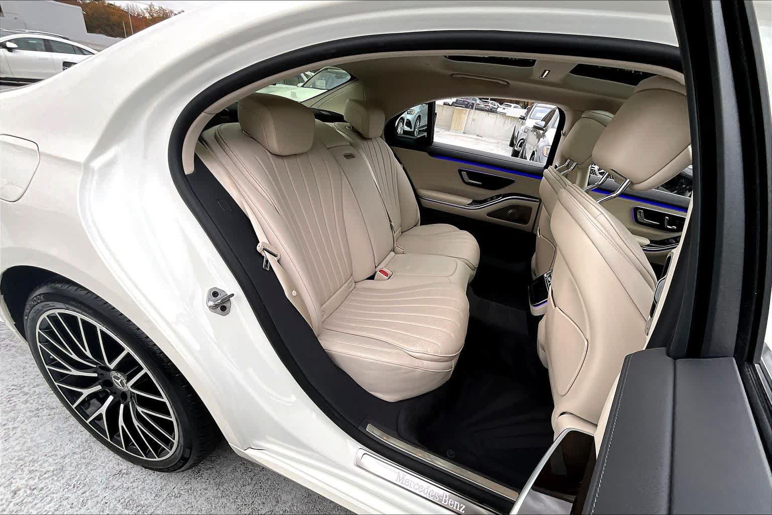 Certified 2022 Mercedes-Benz S 500 4MATIC image 37