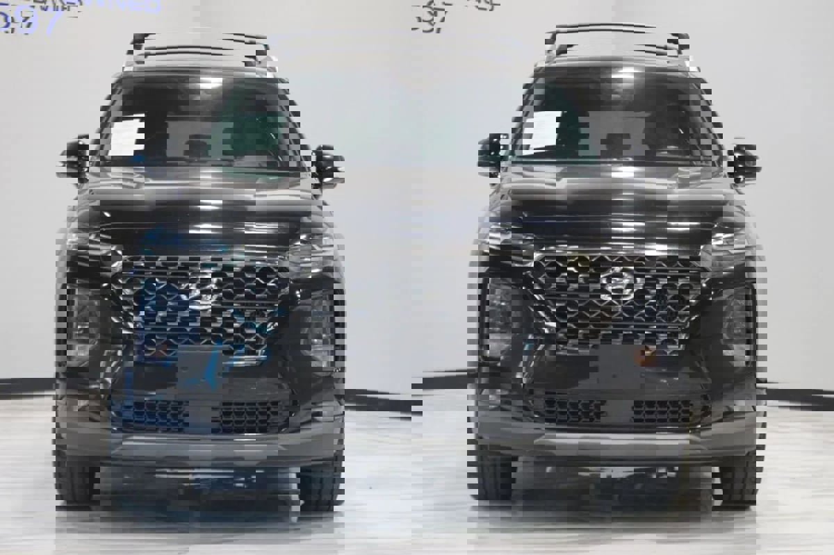 Used 2020 Hyundai Santa Fe Limited image 2